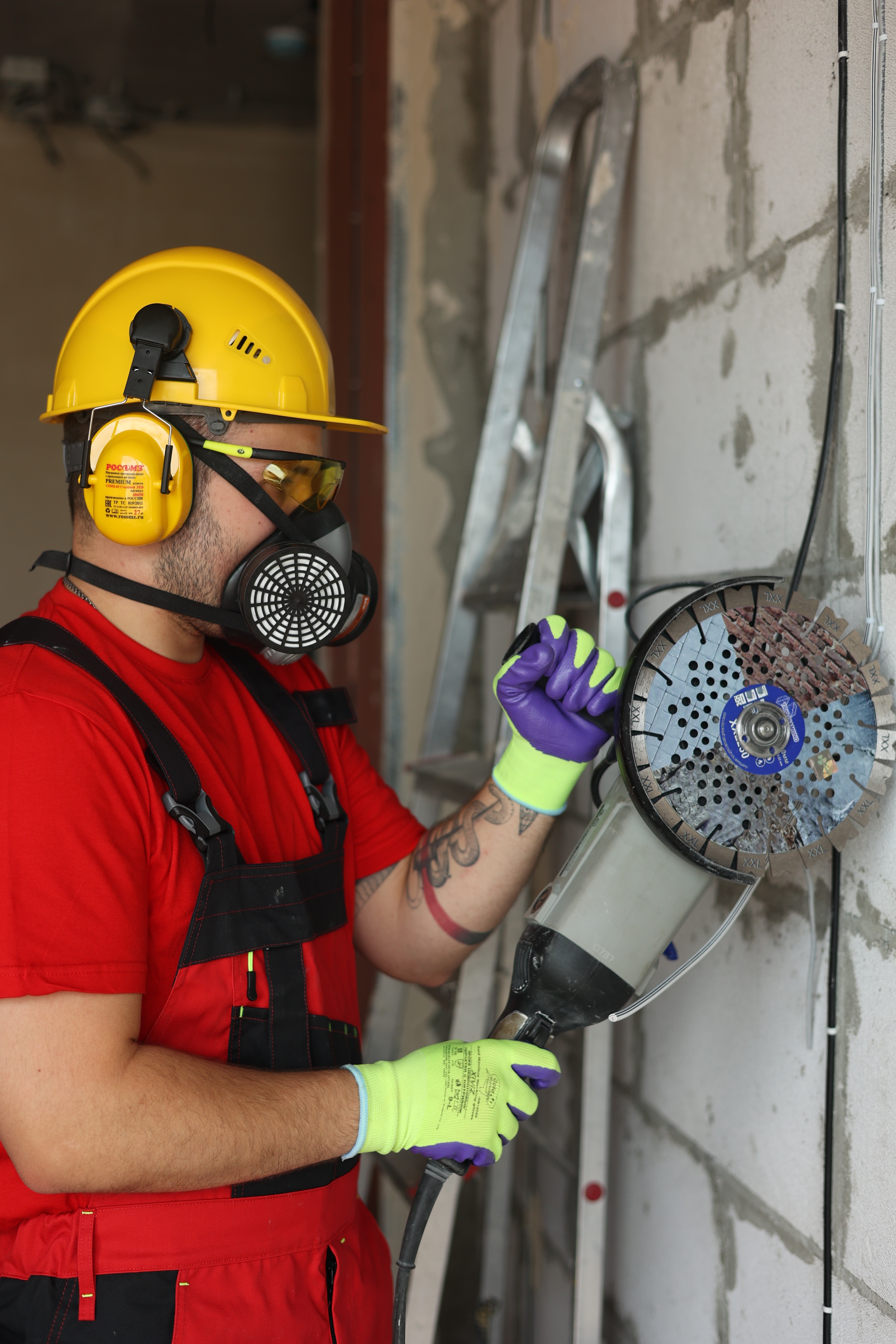 Нейлоновые перчатки XiViz GM1002N-10 с нитриловым покрытием р.10 (XL)