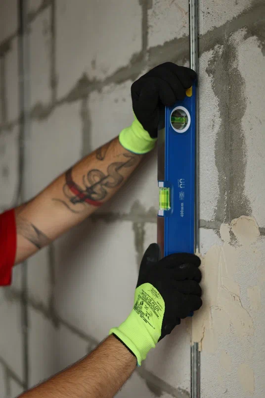 Нейлоновые перчатки Mollis Plus GM1011L- 10 с покрытием 3/4 вспененным латексом р.10 (XL)