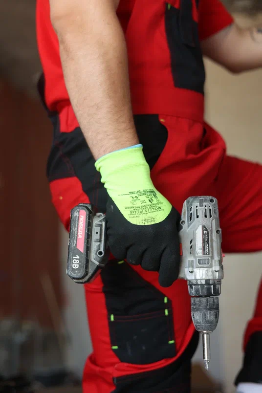 Нейлоновые перчатки Mollis Plus GM1011L- 10 с покрытием 3/4 вспененным латексом р.10 (XL)